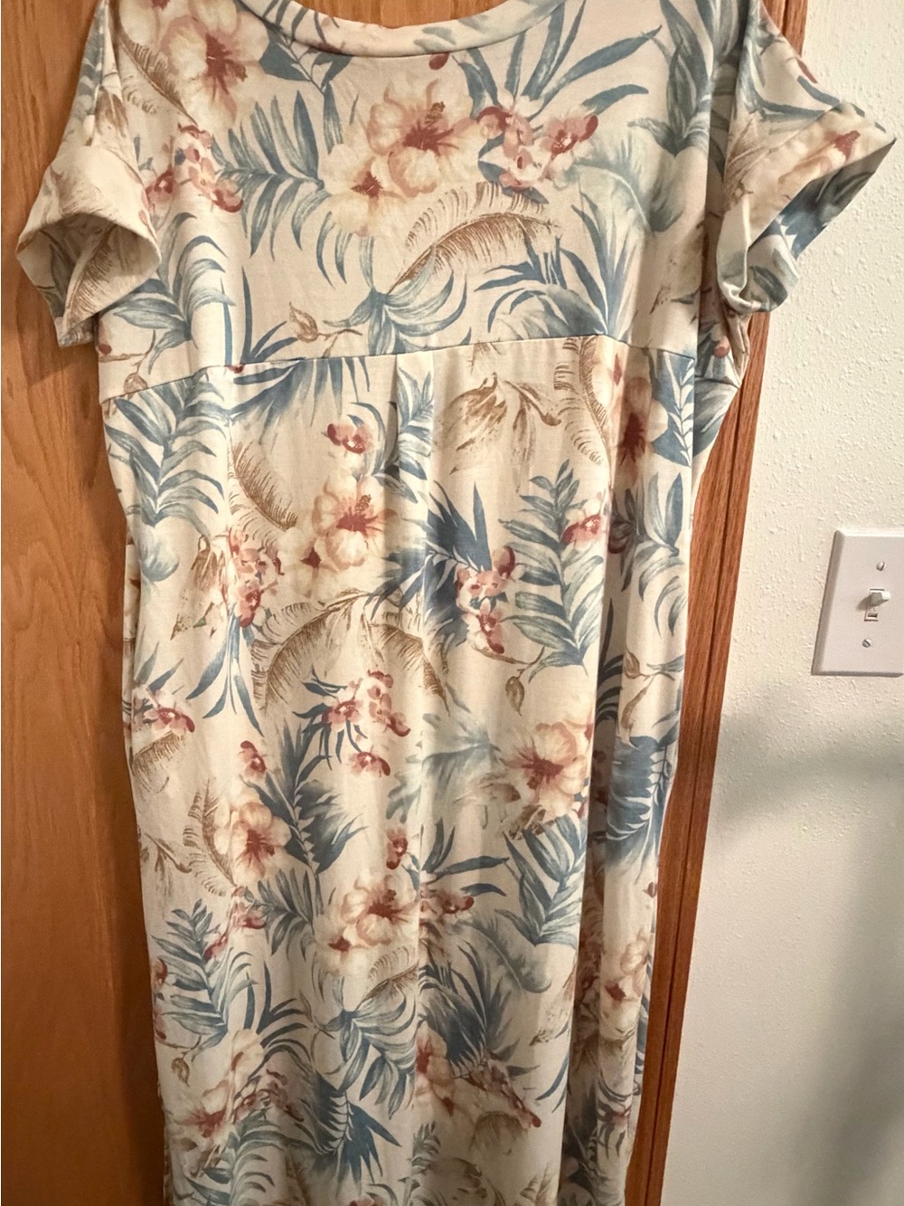 Zenana Cream Floral Maxi Dress - Picture 2 of 3